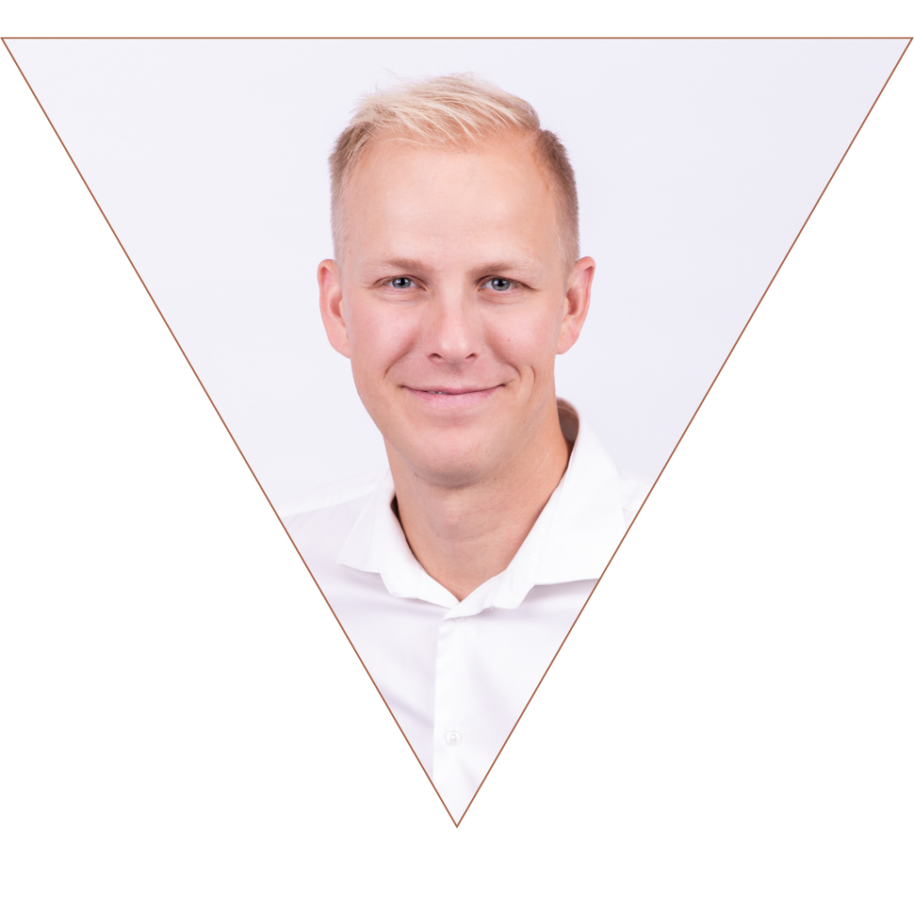 martin bortlík aimia praha